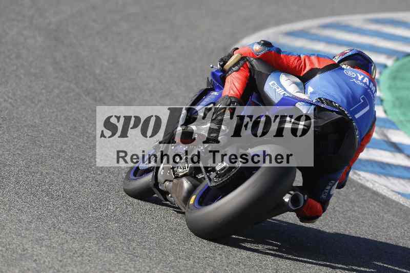 /Archiv-2024/02 29.01.-02.02.2024 Moto Center Thun Jerez/Gruppe rot-red/backside